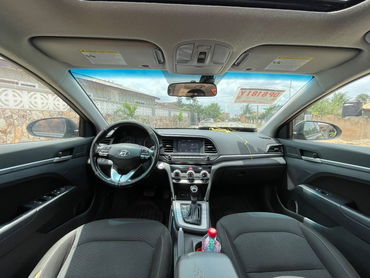 2020 Hyundai Elantra — photo 4